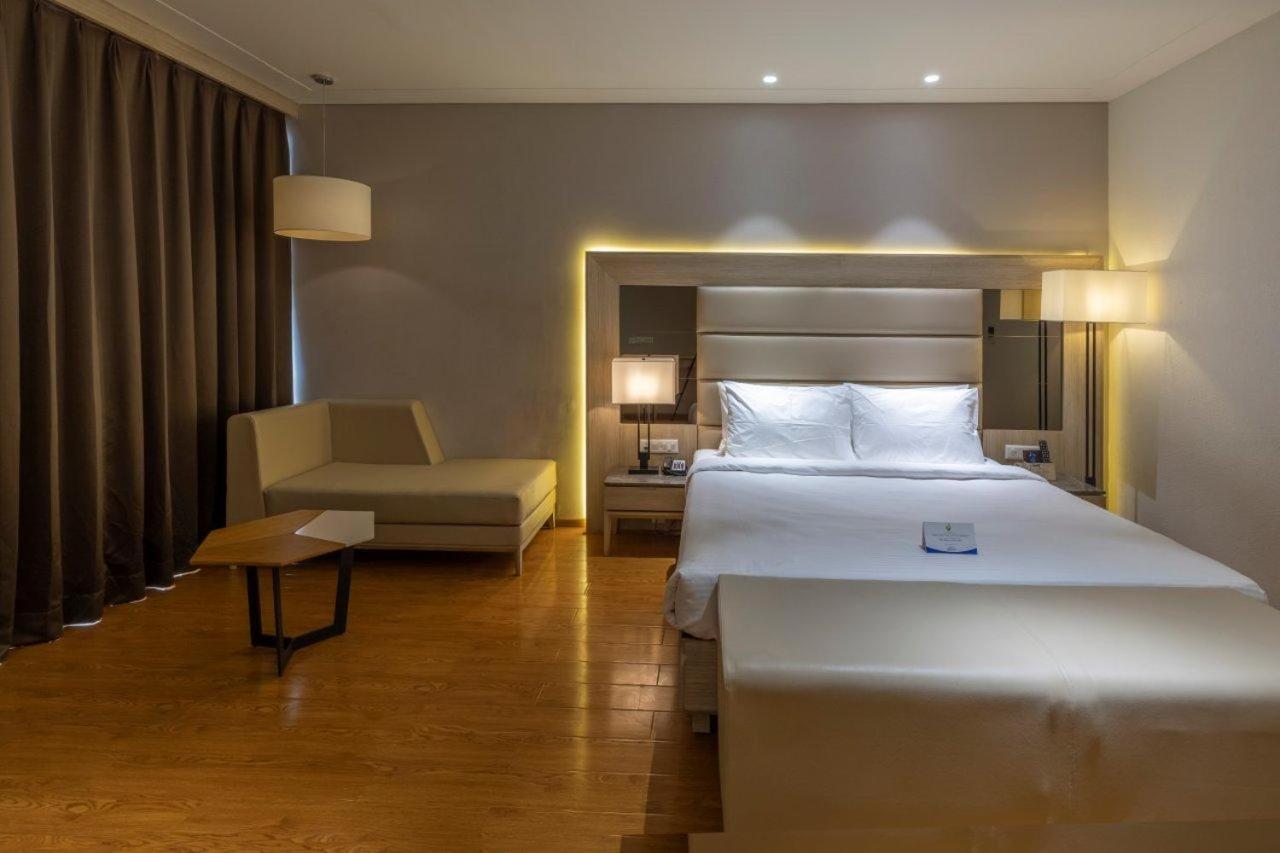 Sarovar Portico Morbi Eksteriør billede