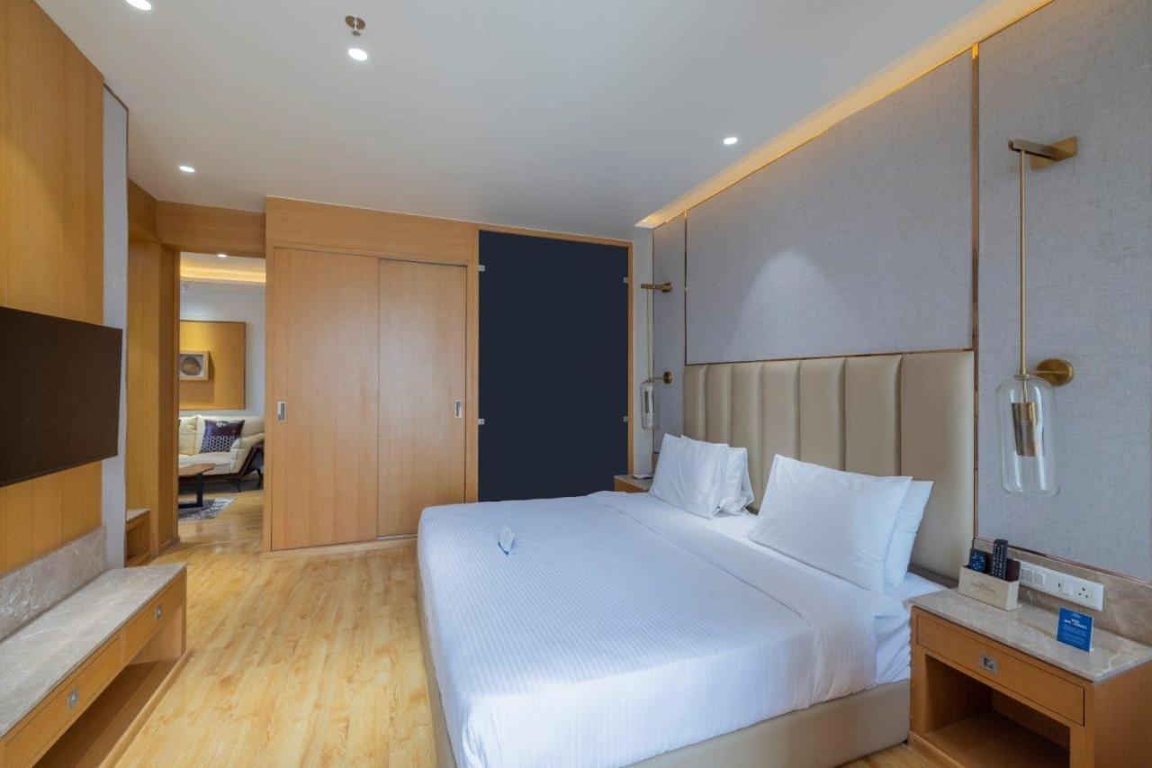 Sarovar Portico Morbi Eksteriør billede